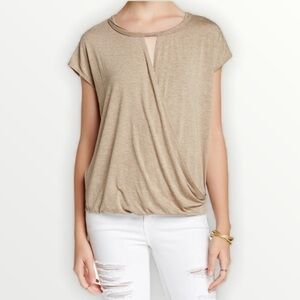 MAX STUDIO Keyhole Surplice Knit Top Cream sz S